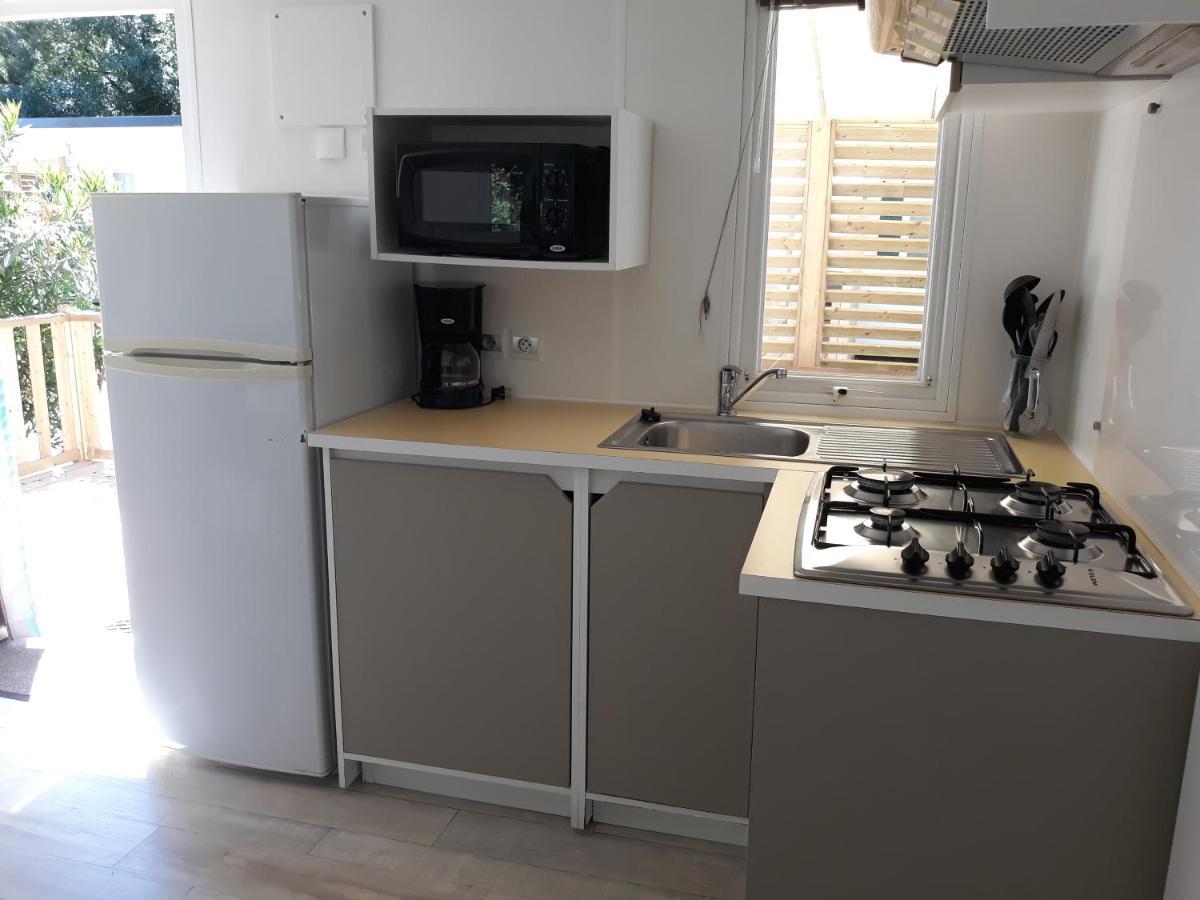 Mobilhome 6 Pers Avec Clim Saint-Georges-de-Didonne Kültér fotó
