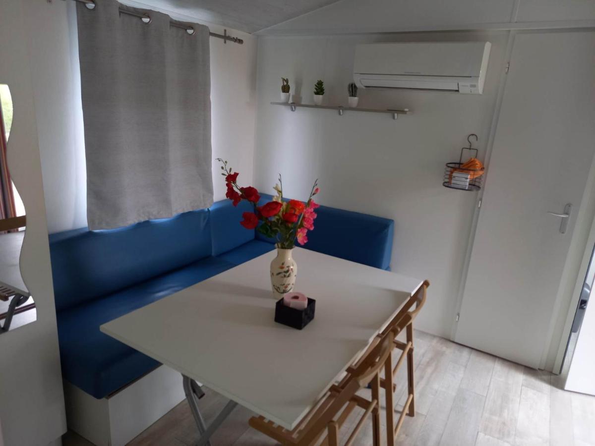 Mobilhome 6 Pers Avec Clim Saint-Georges-de-Didonne Kültér fotó